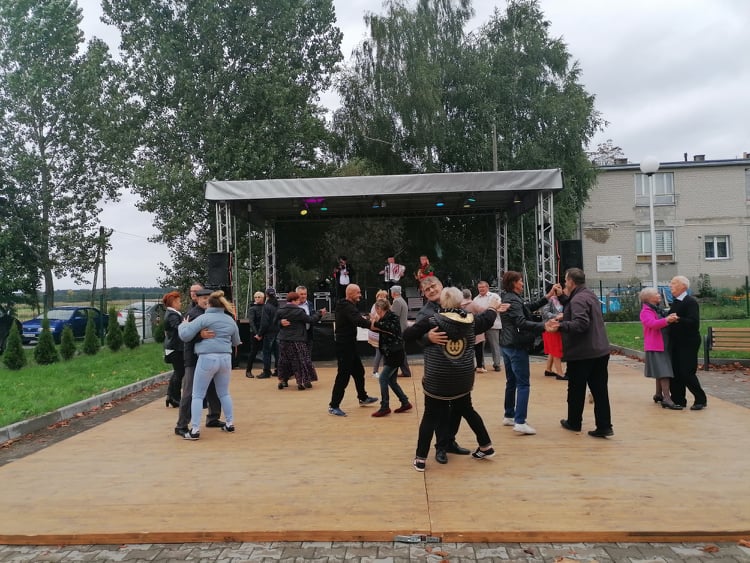Potańcówka u Oskara Kolberga